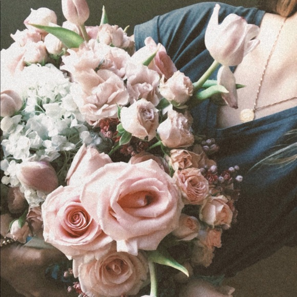 Meet your Posher, Gloria - Picture 1 of 1